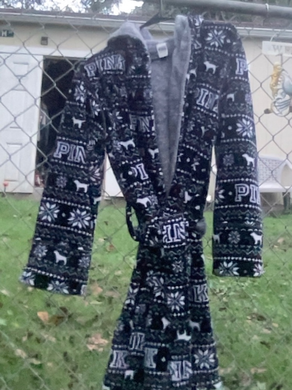 Victoria Secret Robe - Picture 2 of 8